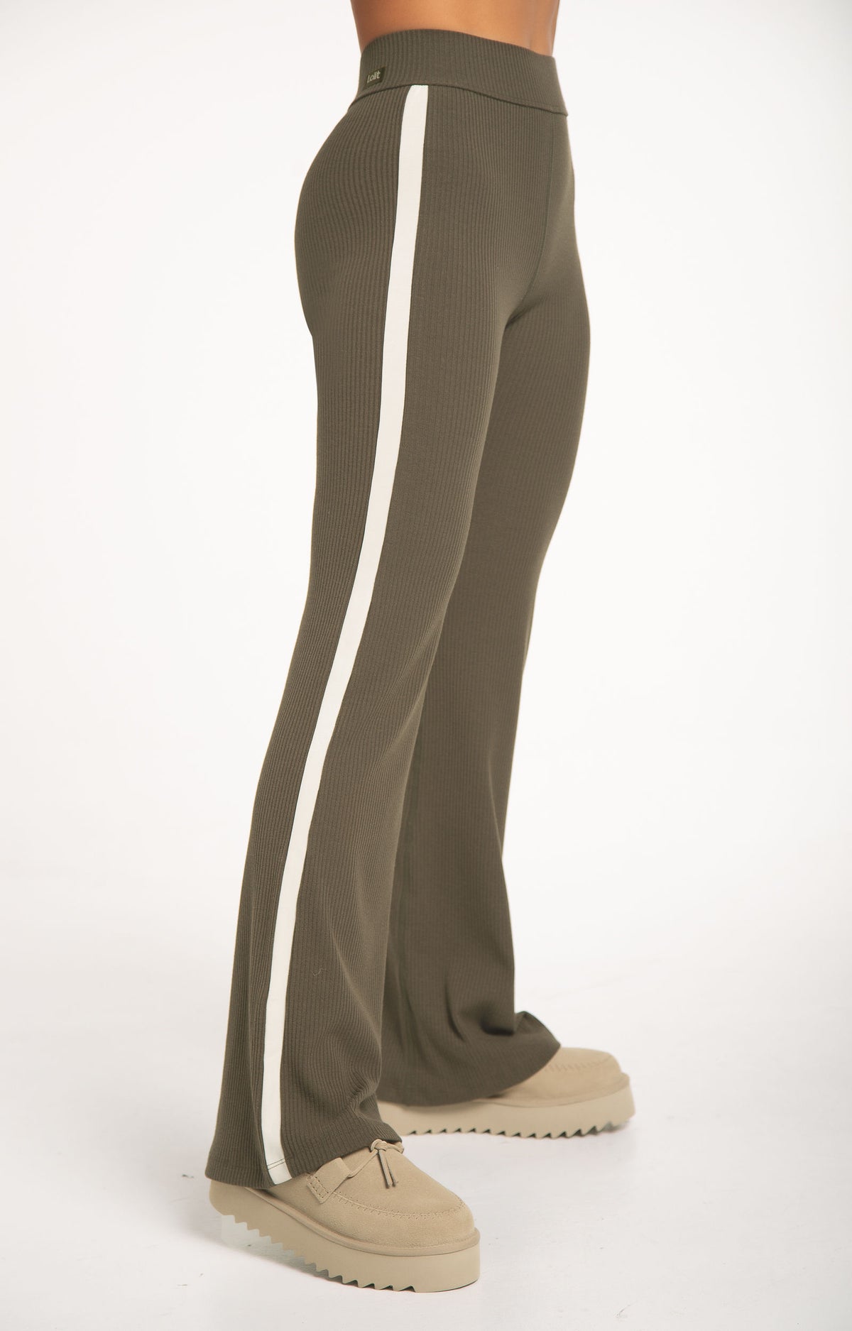 Ribbed Pant-Olive Tree