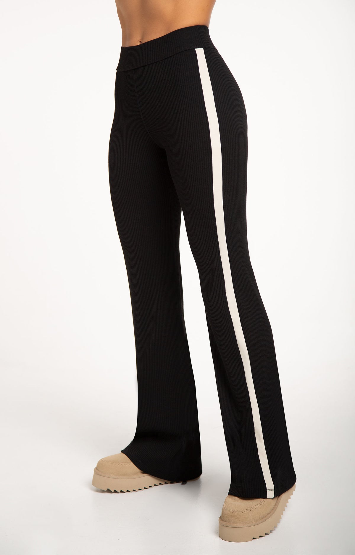 Ribbed Pant-Black